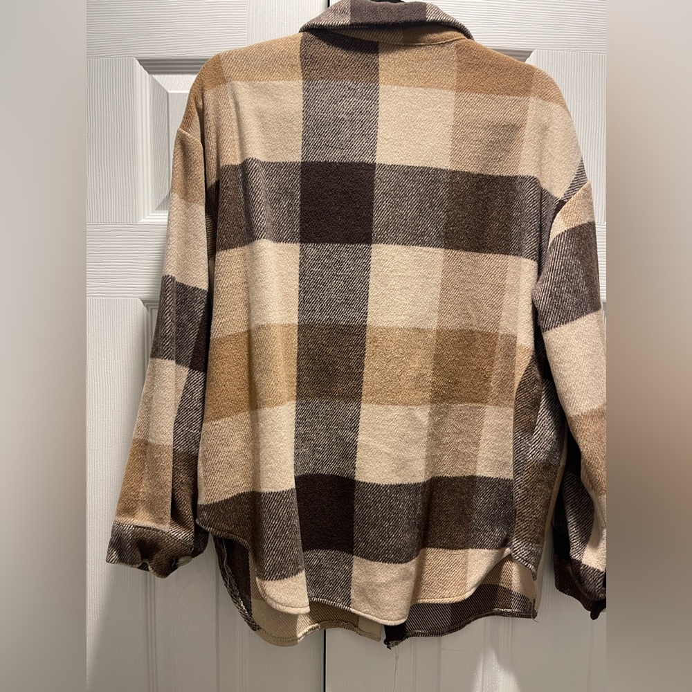 Unbranded Shacket Size L - Picture 2 of 3